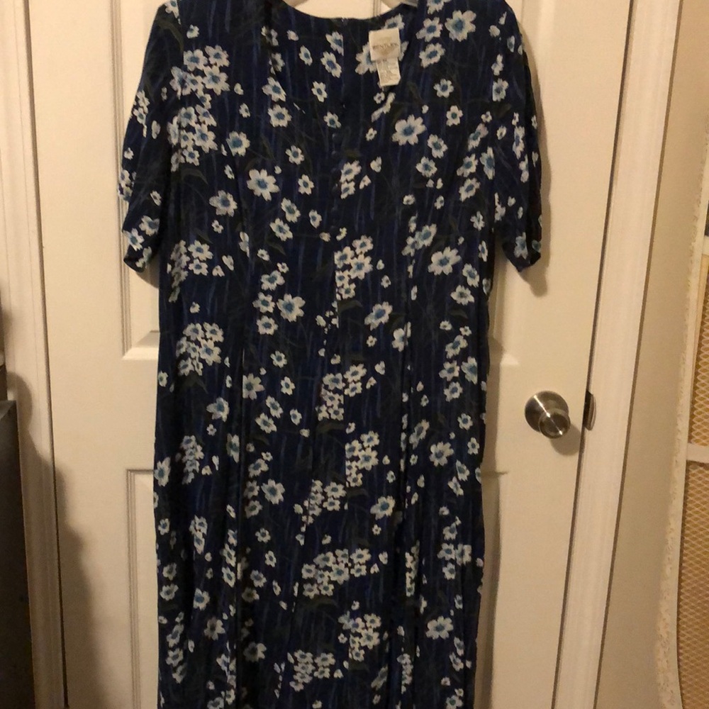 TR Bentley dress. Size 18W